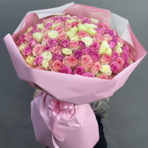 Букет из 151 кенийской розы микс (40 см) в Дедовске