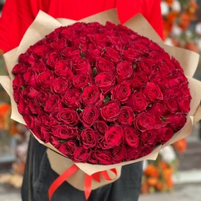 Букет 101 красная роза Кения (50 см) в Дедовске