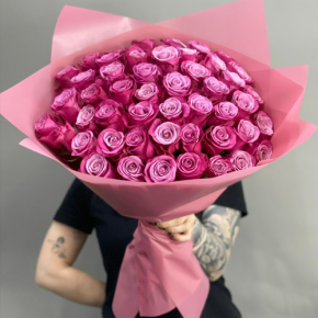 Букет из 51 розы Космик (60 см) в Дедовске