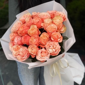 Букет из 23 пионовидных роз Эквадор сорта Кахала (60см) в Дедовске