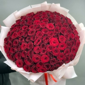Букет "Париж" из 101 красной розы (60 см) в Дедовске