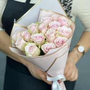 Букет из 15 пудровых роз Кения (40 см) в Дедовске