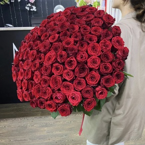Букет 101 красная роза (70 см) в Дедовске