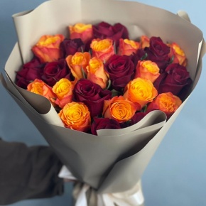 Букет из 25 Кенийских роз микс (40 см) в Дедовске